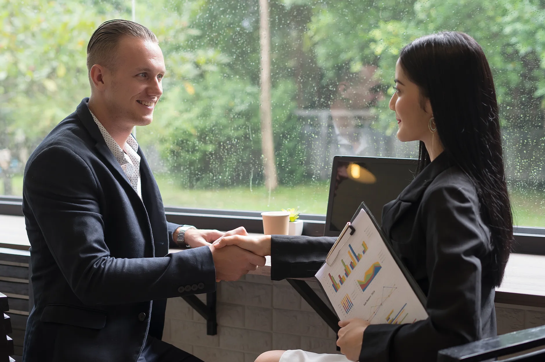 what makes franchise an attractive opportunity to business owners