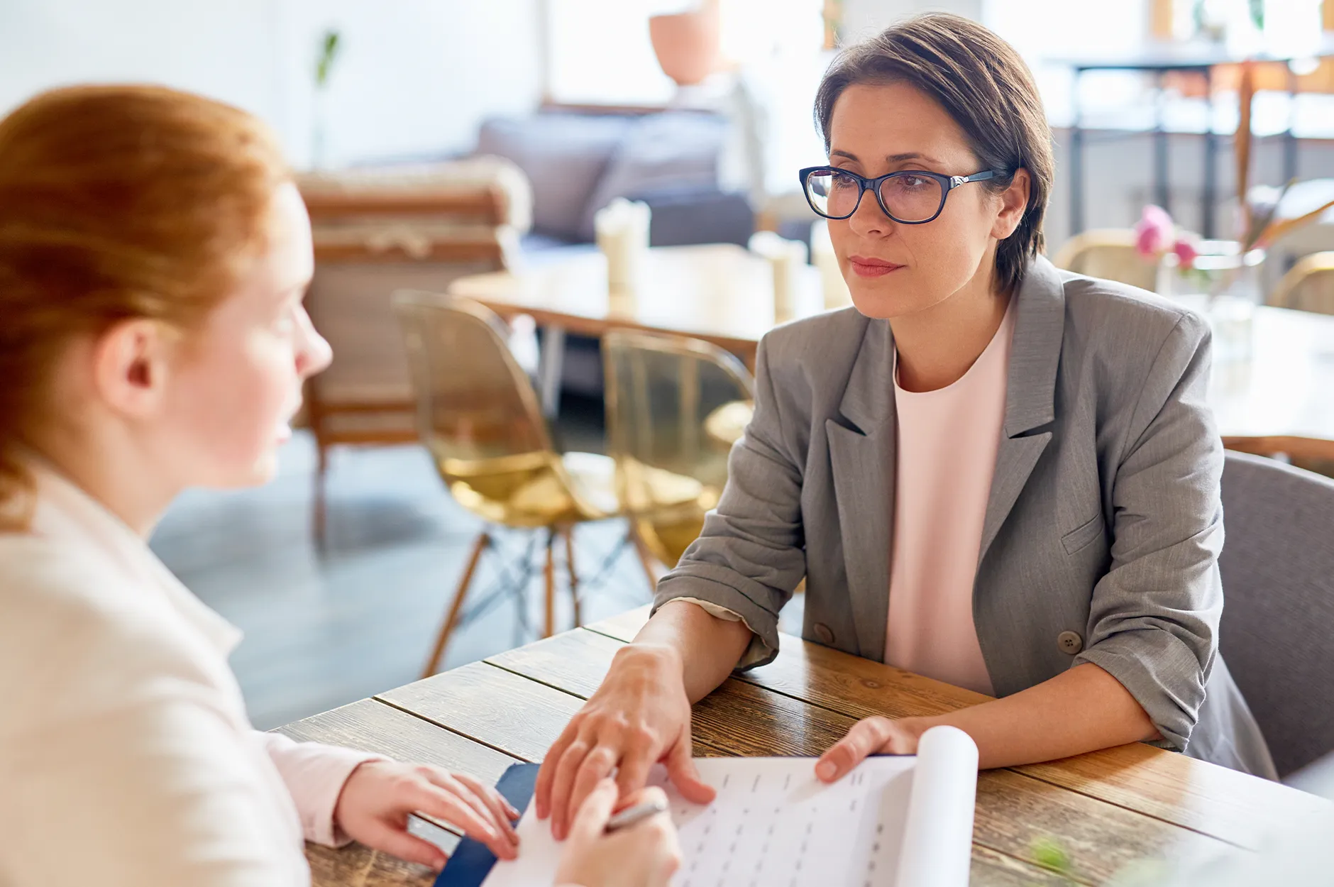 franchise vs chain examples